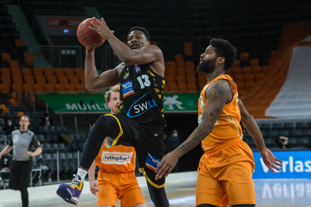 椰子园中引 椰子园中引