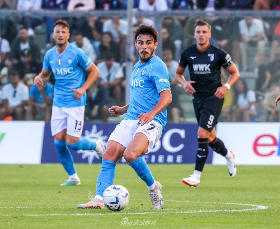 向前推进 向前推进